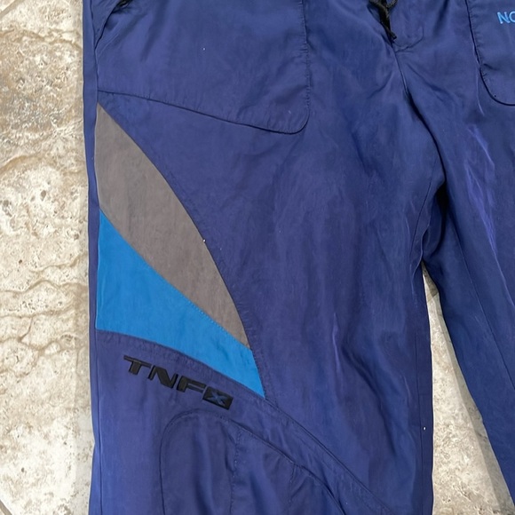 The North Facee Snow and ski blue pants size large - Picture 14 of 15